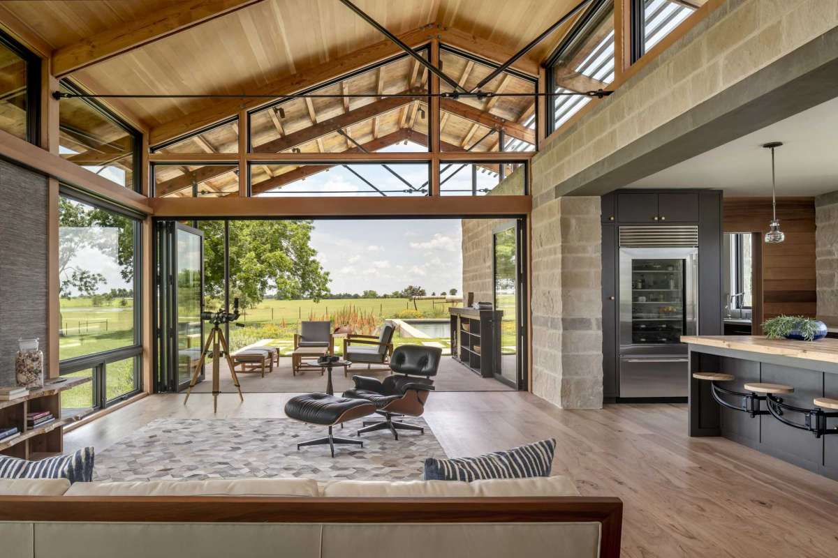 A custom, modern farmhouse by Lake Flato Architects